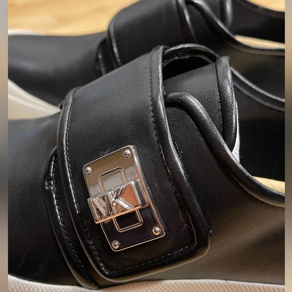 Michael Kors - Padma Leather Loafer - Size 7.5 - Picture 3 of 9